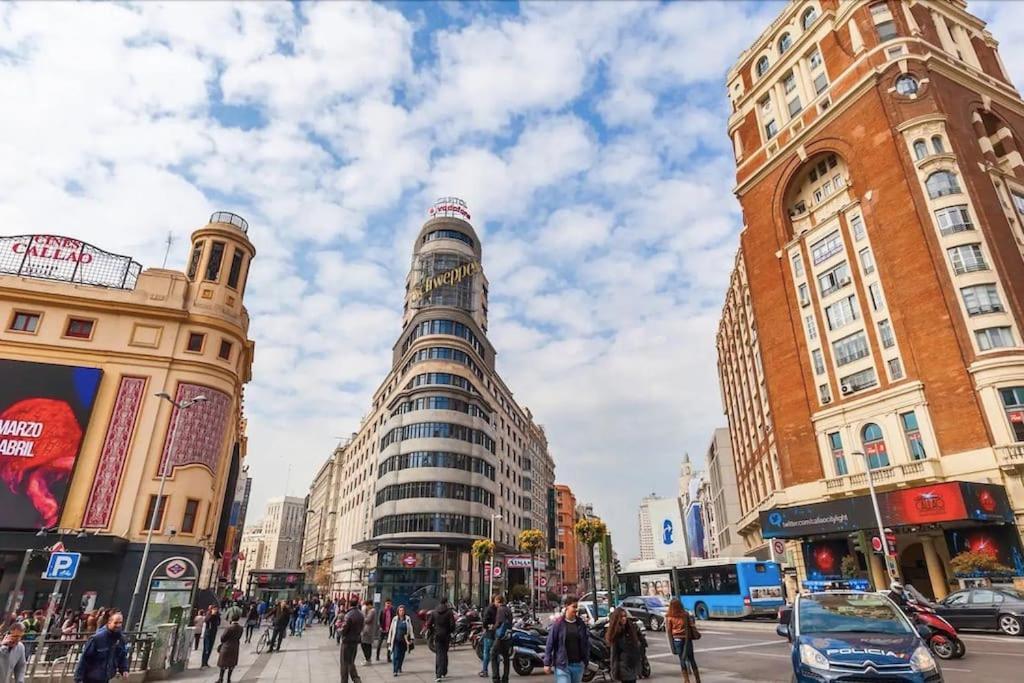 Punta Me Apartments In The Best Location Of Madrid Exterior photo
